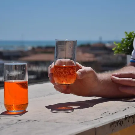 Alta Marea غْروتّامّاري